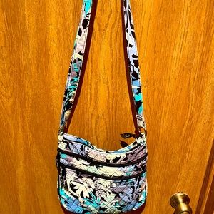 Deep crossbody bag